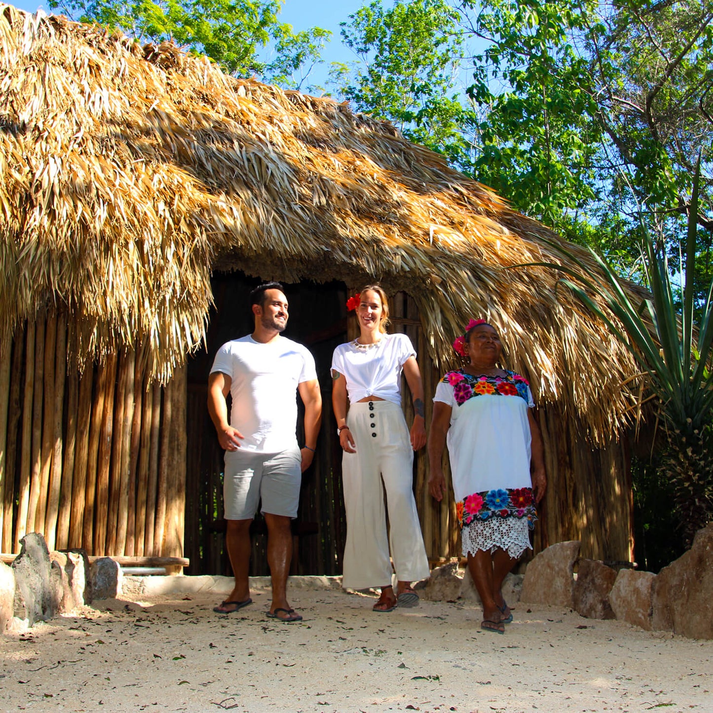 Tulum, Cenote y Pueblo Maya