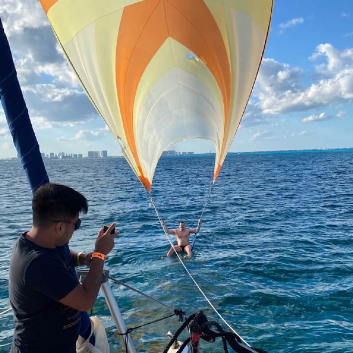 Tour en catamarán Isla Mujeres